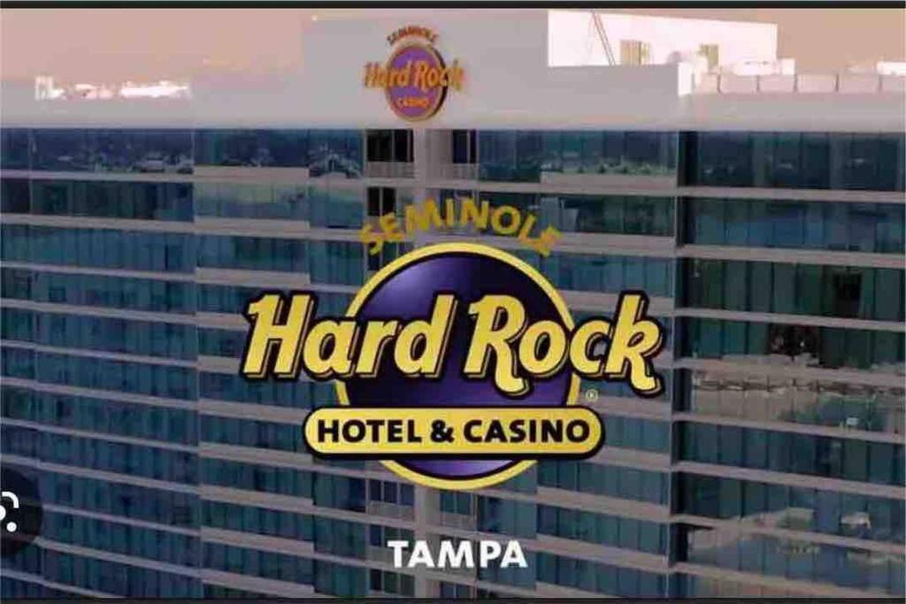 Minutes To Fairgrounds, Hard Rock, & Busch Gardens Vila Tampa Exterior foto